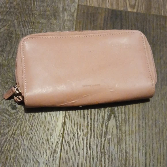 Leather wallet - Picture 2 of 10